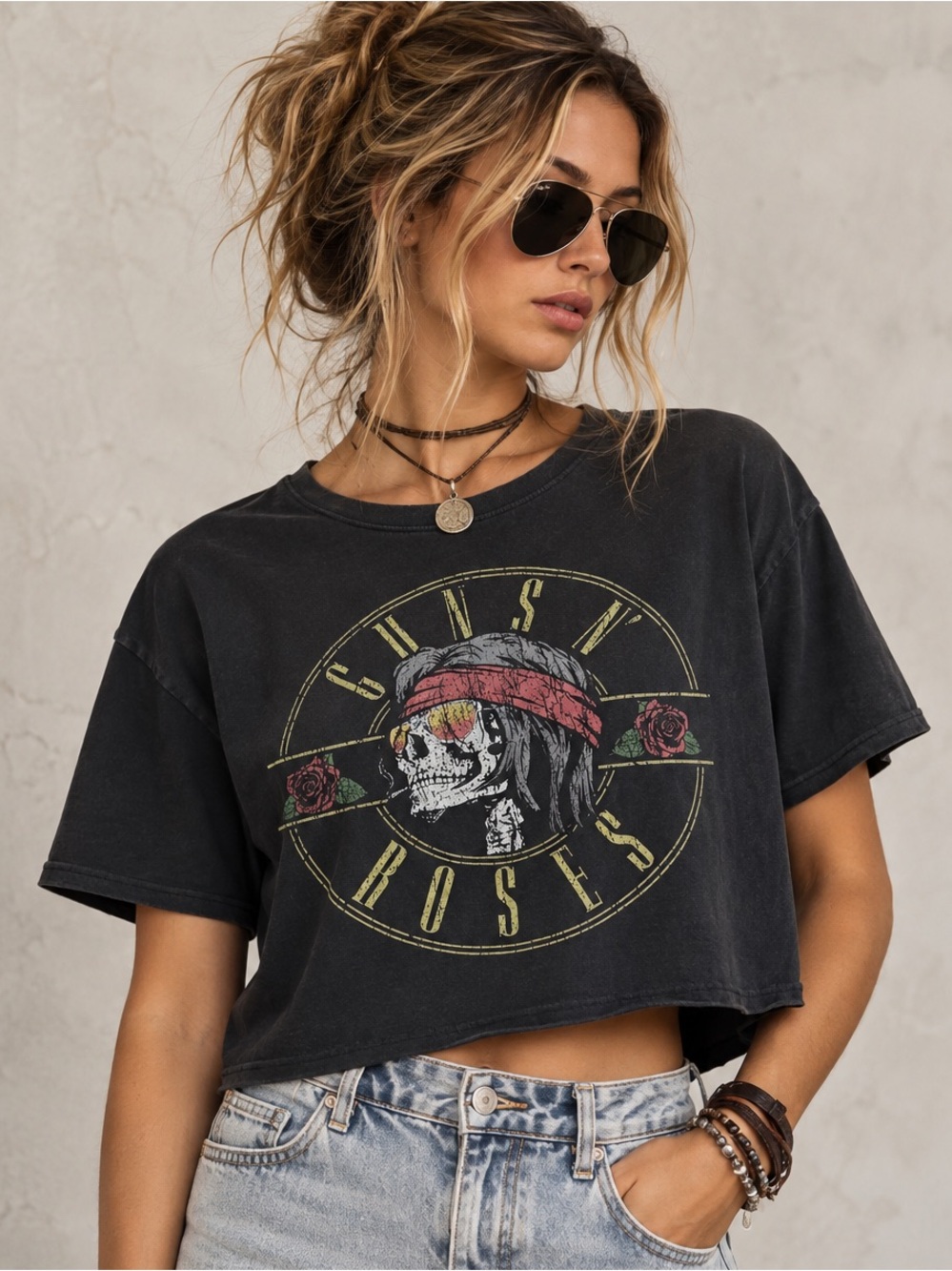 🌹 Guns N’ Roses Skull Roses Graphic Cropped Band Tee Black XL